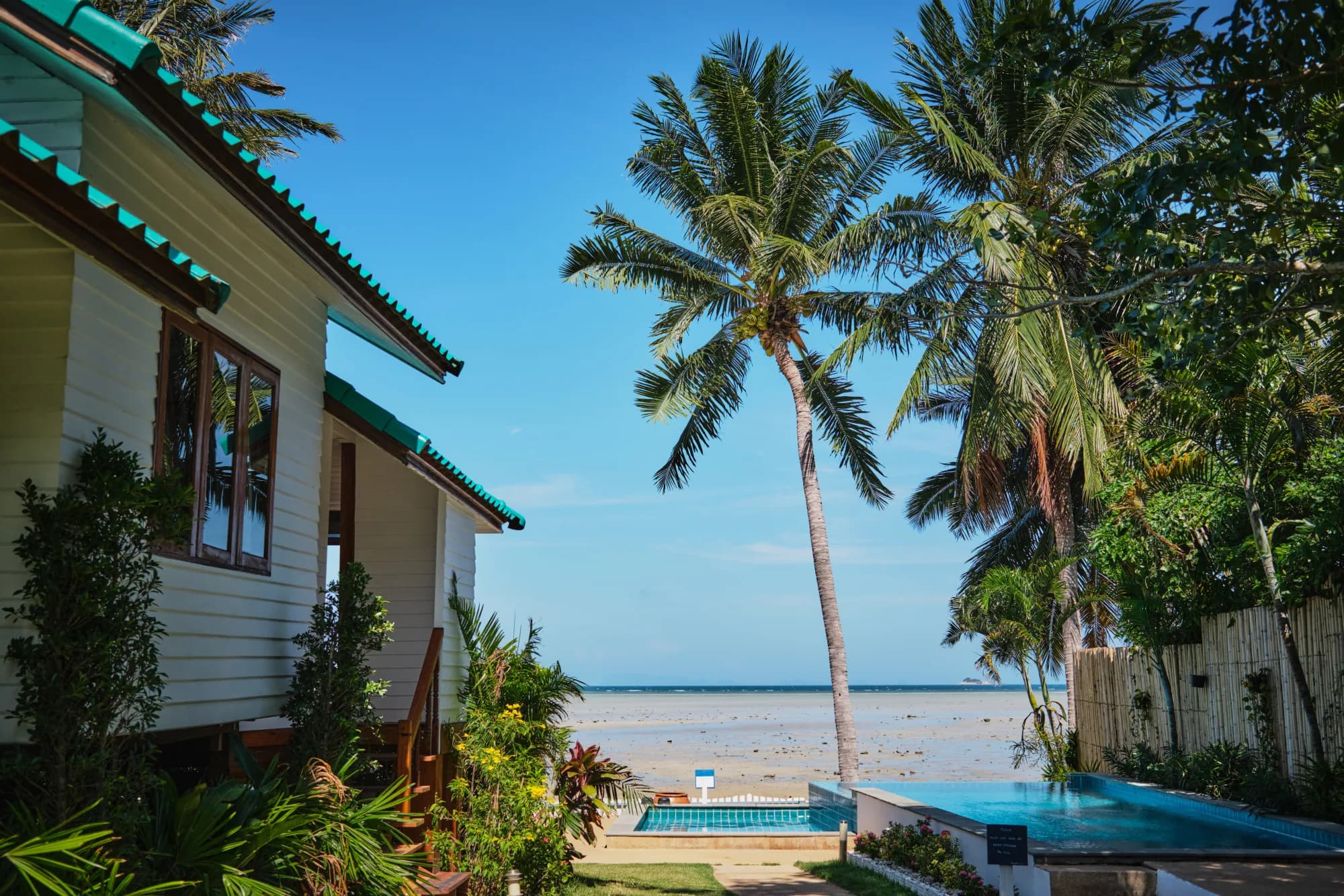 JOY Beach Villas - Koh Phangan