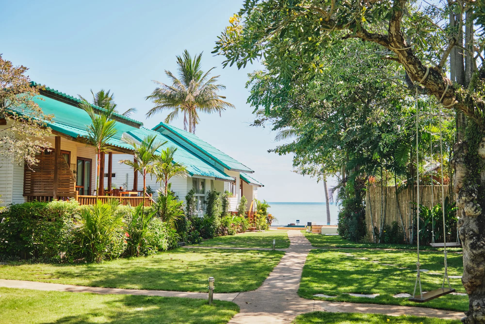 JOY Beach Villas - Koh Phangan