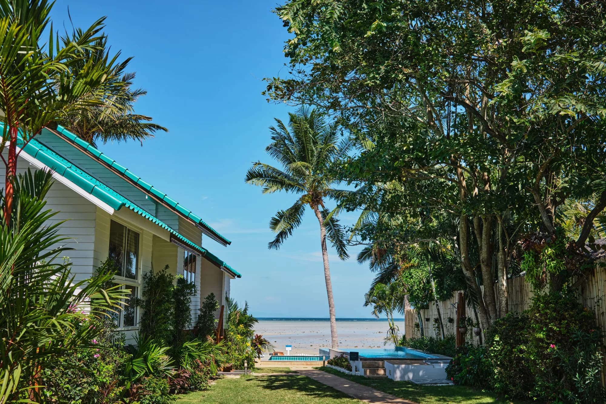 JOY Beach Villas - Koh Phangan